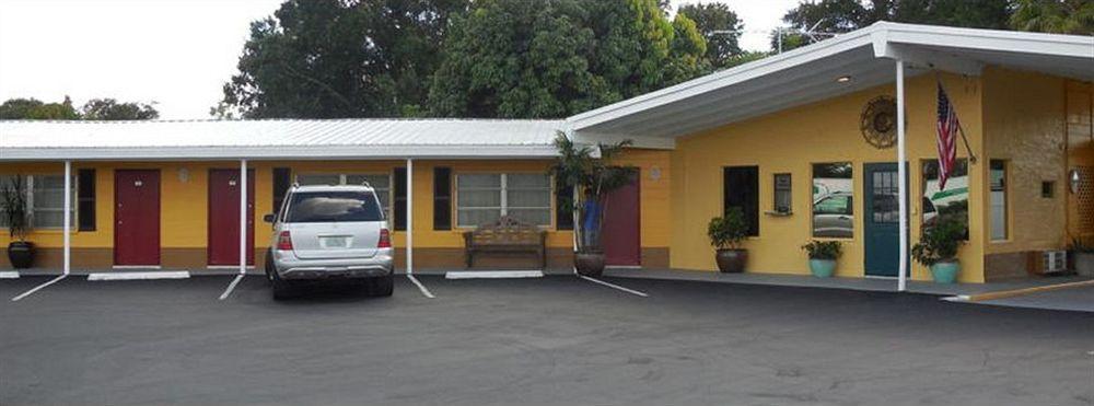 Tropicana Motel Wauchula Bagian luar foto